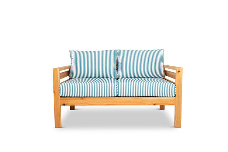 Two seater outlet patio couch